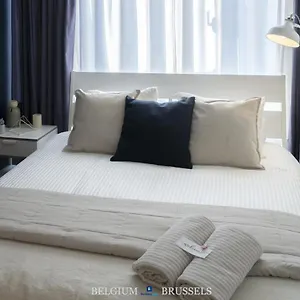 Chic With Bathroom - Terrace & Free Parking Brüssel